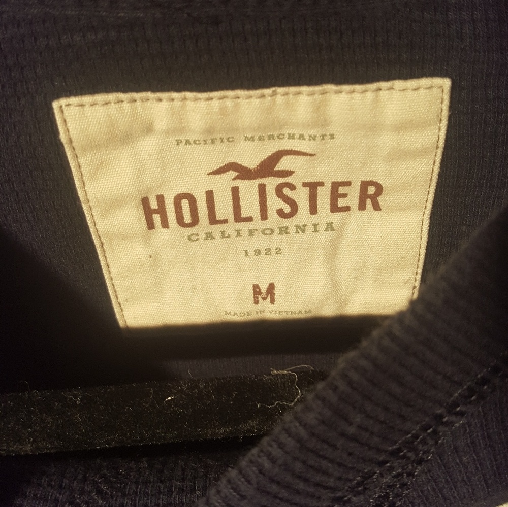 Hollister thermal long sleeve shirt